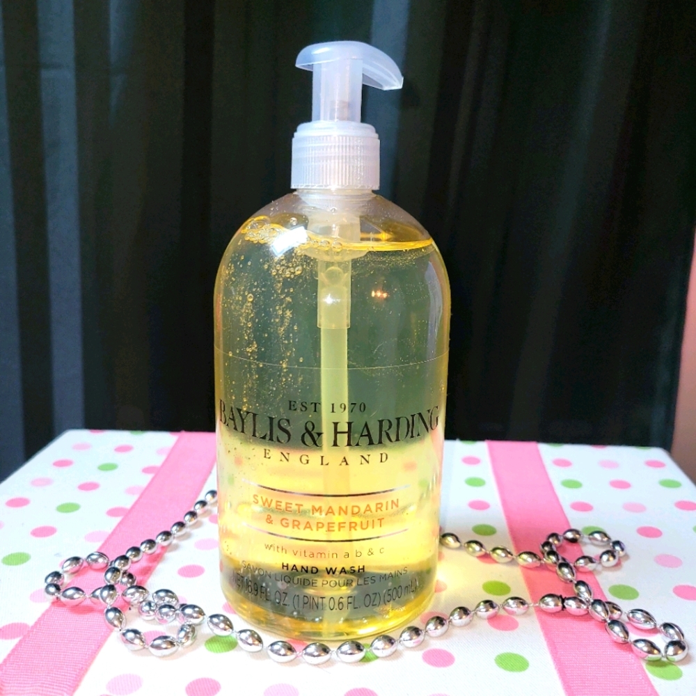 Liquid hand soap